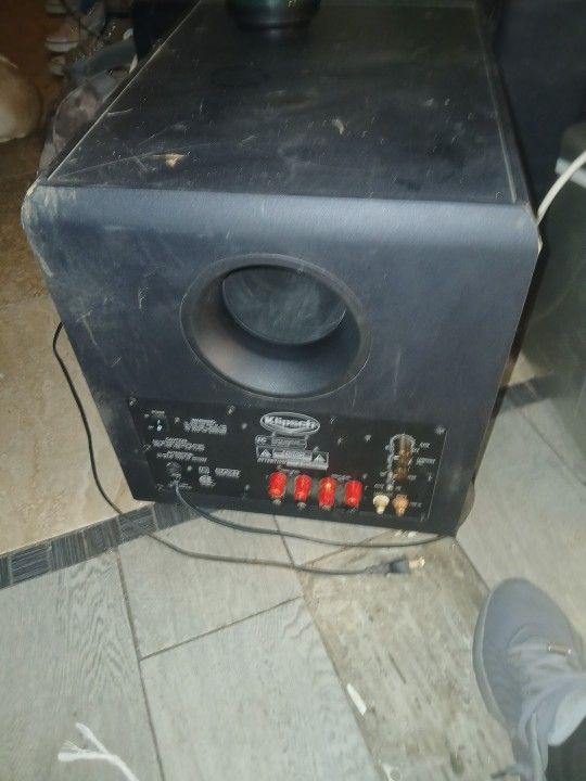 Klipsch Sub With Built In Amplifier