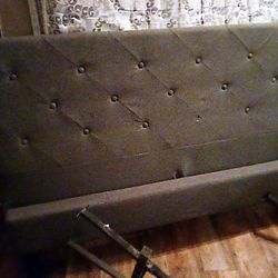 Queen Size Headboard, Foot, Matress