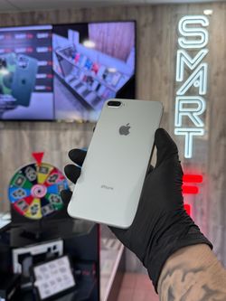 Apple iPhone 8 Plus 64 GB - White (Unlocked) + Warranty