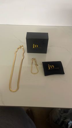Jessica Moore Gold Snake Chain Necklace and Bracelet Set