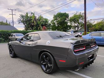 2020 dodge Challenger rt hemi v8 runs great clean title