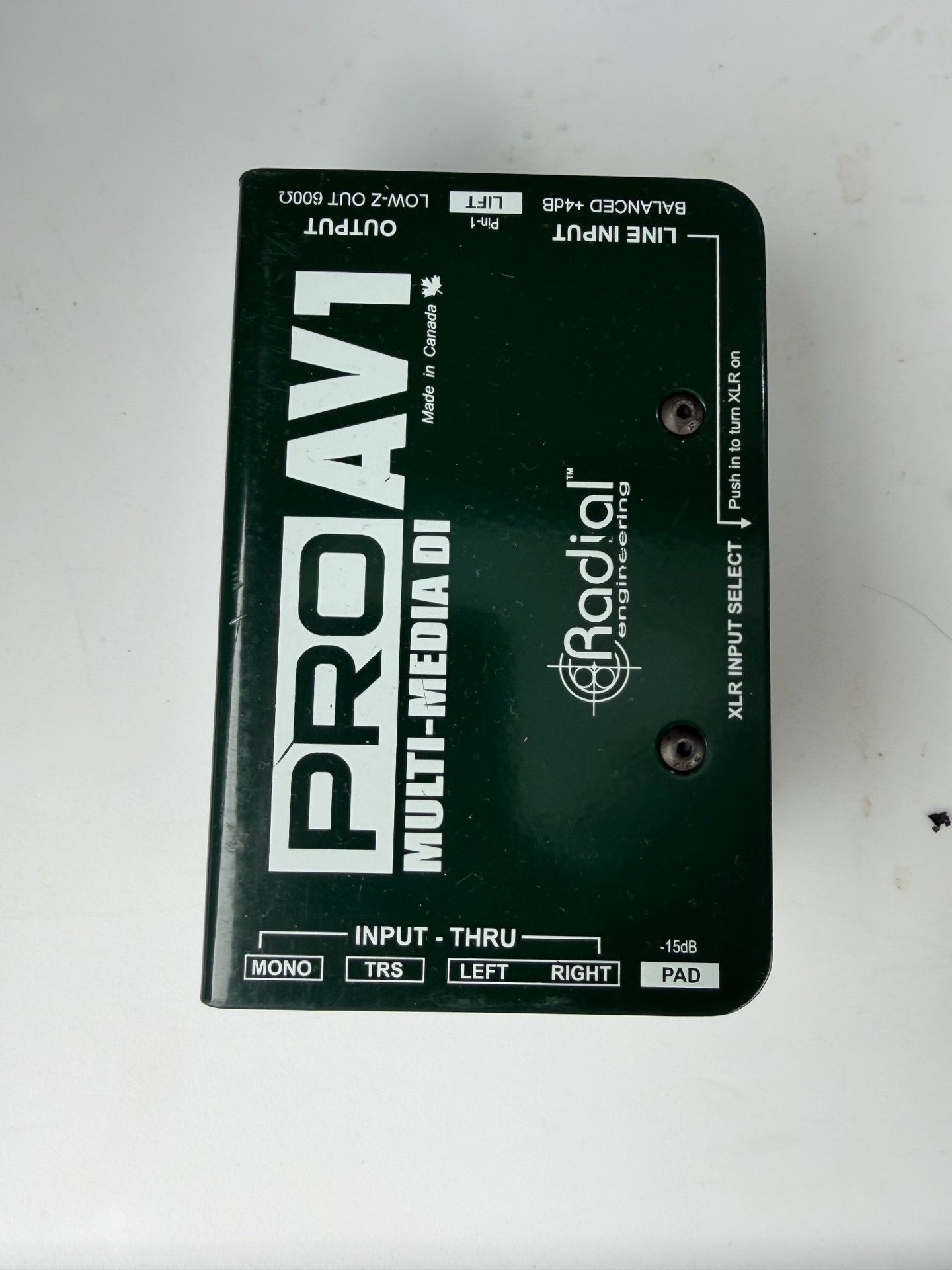 Radial ProAV1 Passive Direct Box