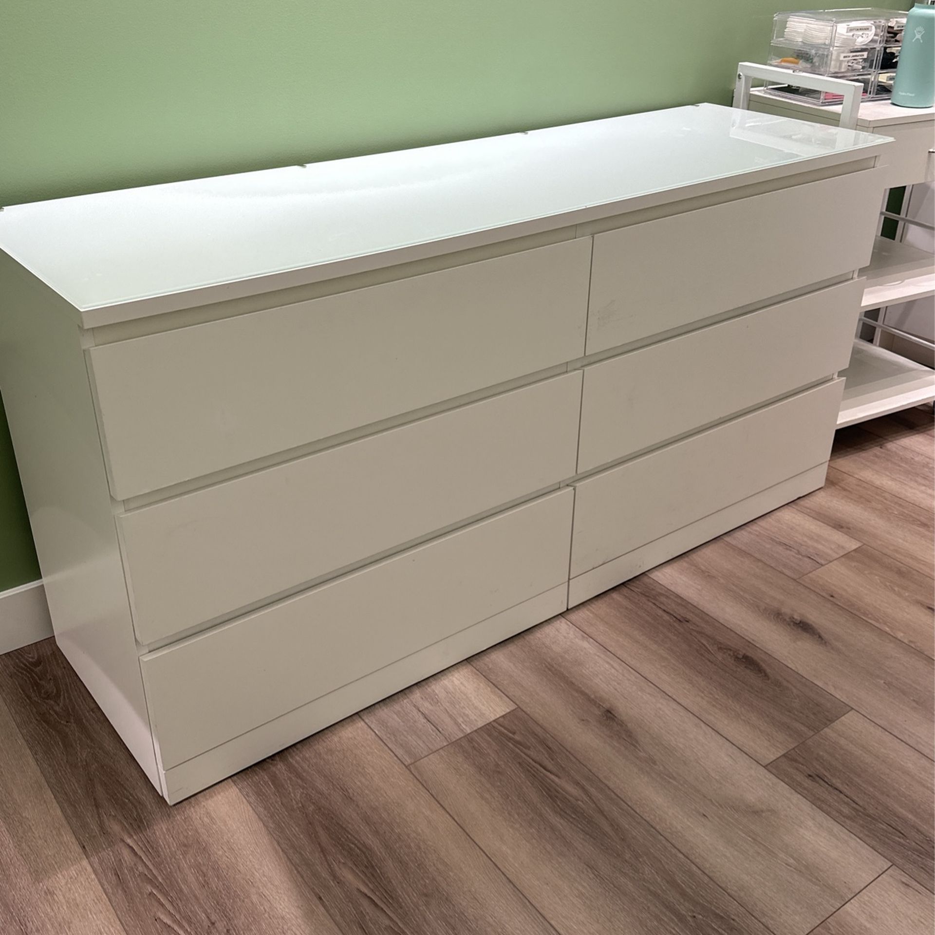 Malm White Dresser With Glass Topper