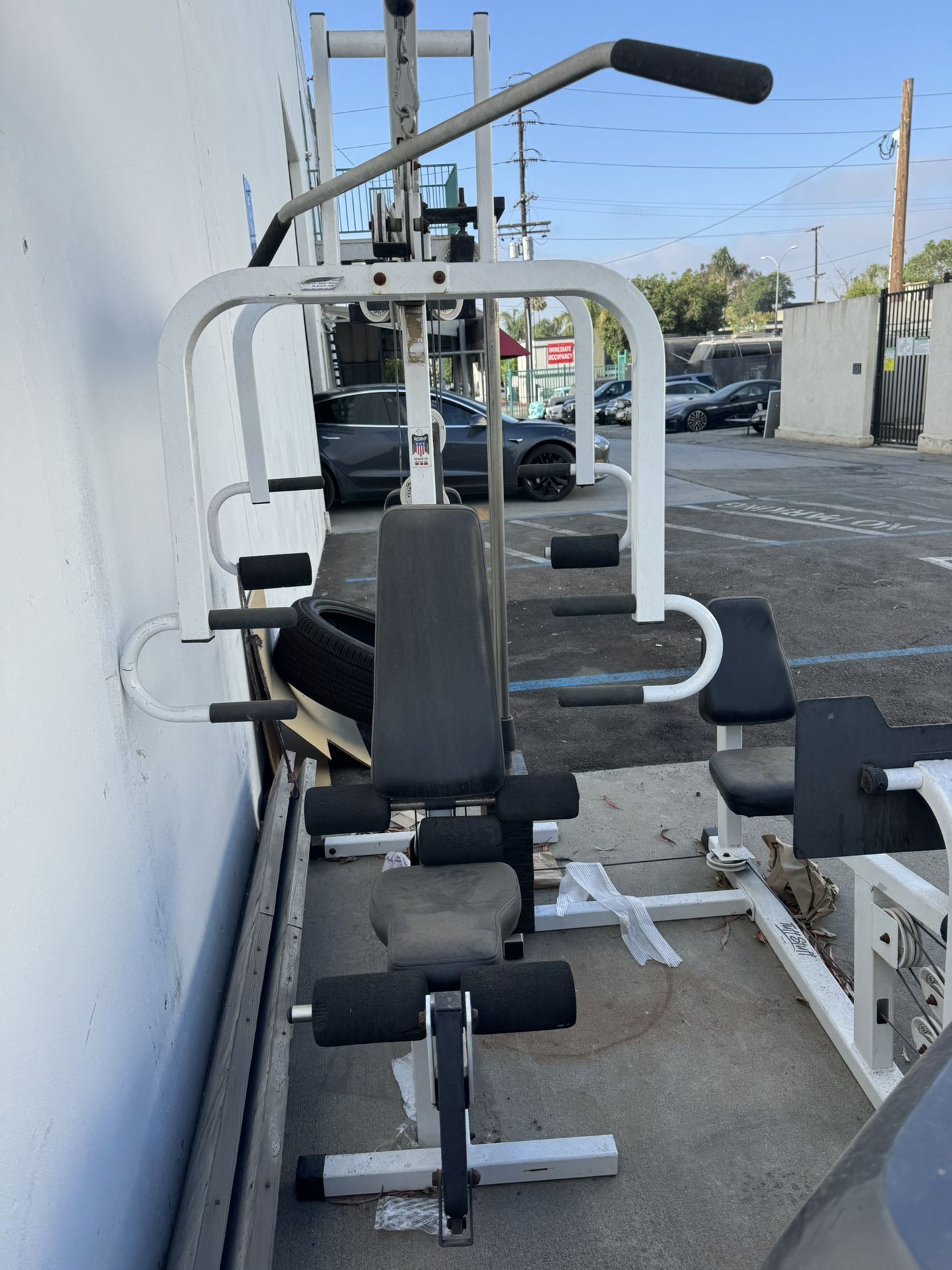 Muscle III Weight Machine