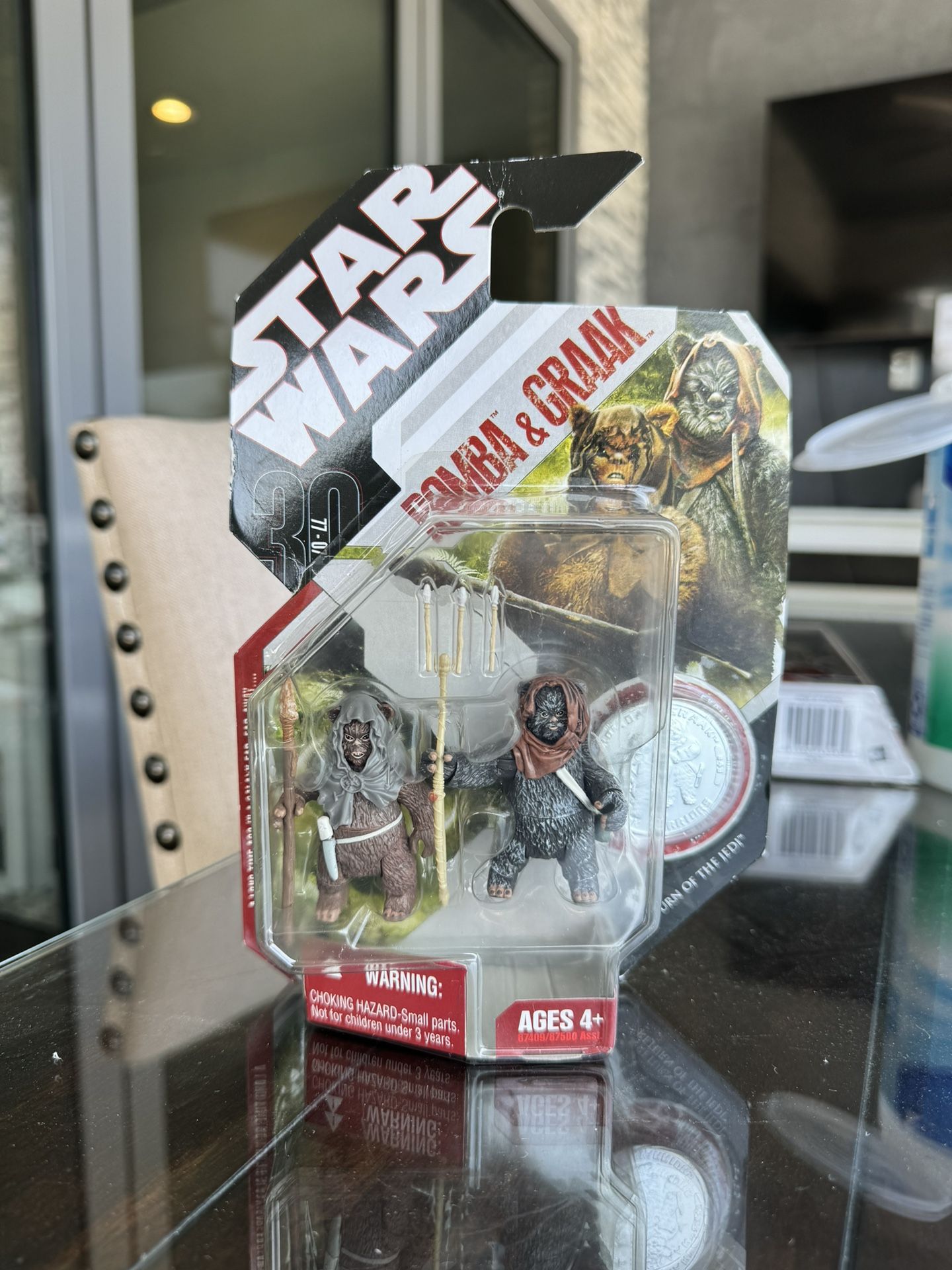 Ewoks Romba & Graak Star Wars 30th Anniversary Collection action figures & coin