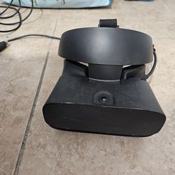 Used Oculus Rift VR Headset