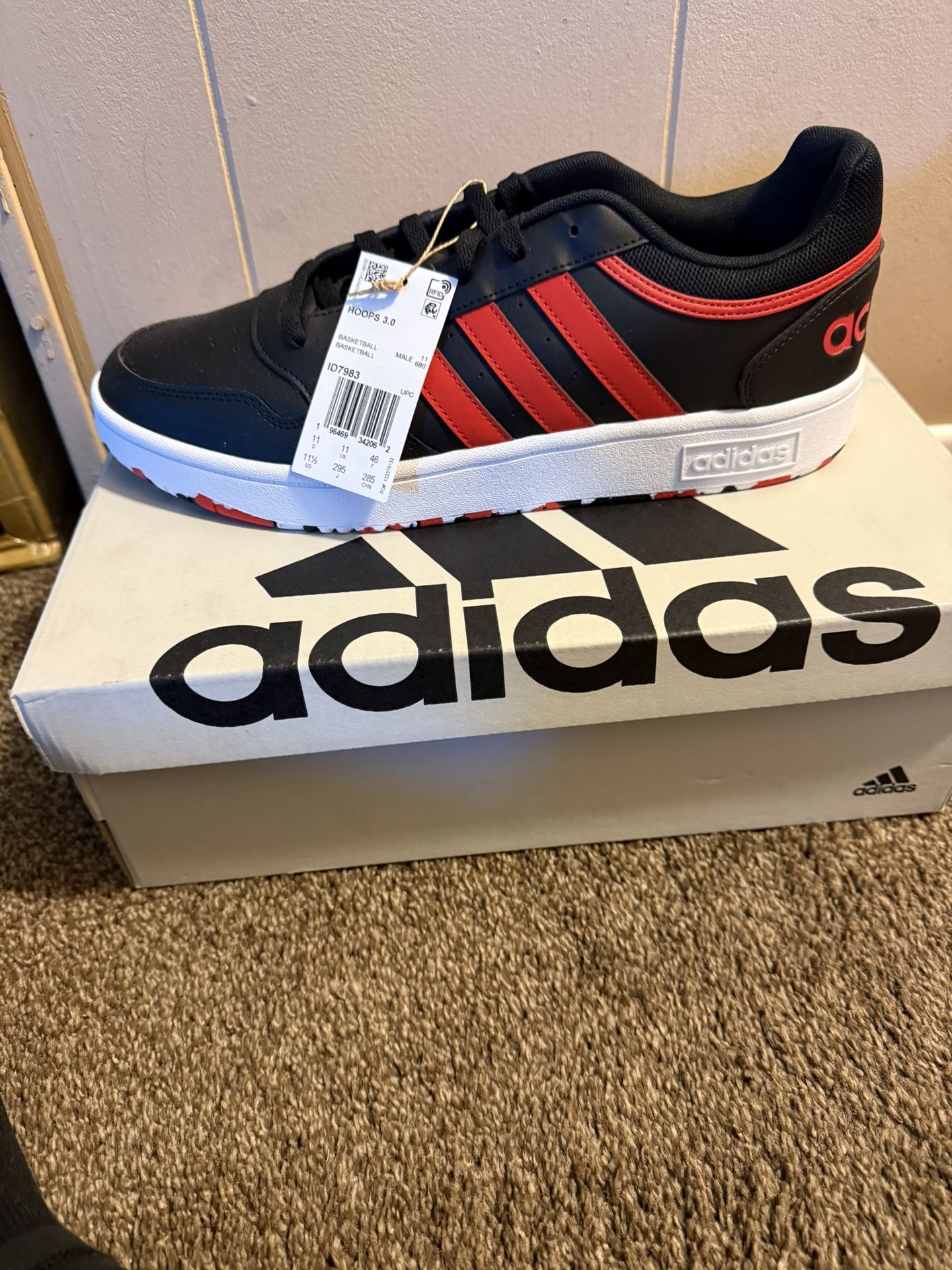 Men’s Adidas