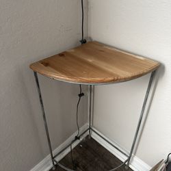 Corner Table Stand 