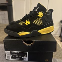 JORDAN 4 RETRO PS 'THUNDER' 2023