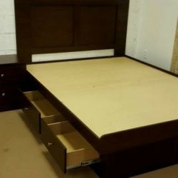 Storage Platform with 4 Drawers