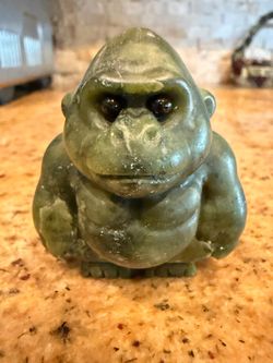 Green Jade Crystal Stone Gorilla Monkey Carving Decoration Decor