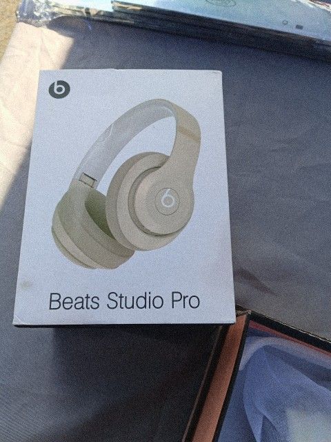 Brand New Beats