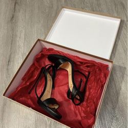 Loubi Queen Ankle Strap Sandal (Women) Christian Louboutin