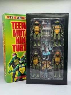 Neca TMNT (1990 Movie) 35th Anniversary 5 Pack with Spirit of Splinter