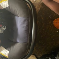 Car Seat With Stroller Same Color As The Seat