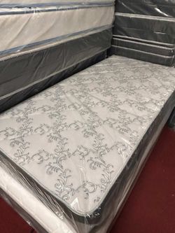 Factory New Twin Mattress – No Reconstructed Materials