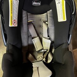 Chicco KeyFit30 Infant Car Seat And Base