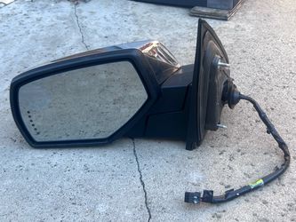 2015 GMC Sierra Denali automatic folding rear view mirror drivers side $100
