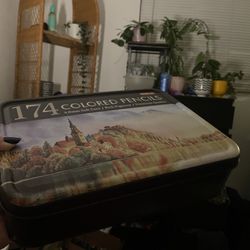 174 Colored Pencils - Shuttle Art