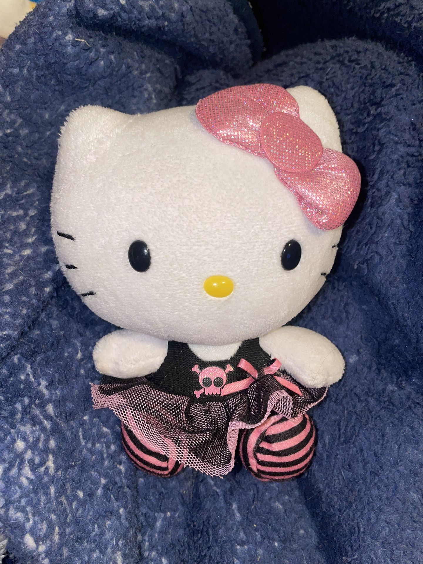 Hello kitty plush