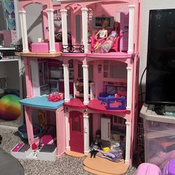 Barbie Dollhouse 