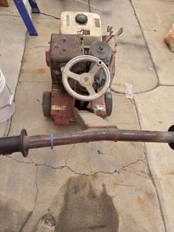 Concrete saw