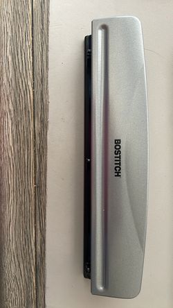 BOSTITCH 3 hole puncher