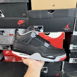 Jordan Bred 4 Reimagined size 11.5 VNDS 