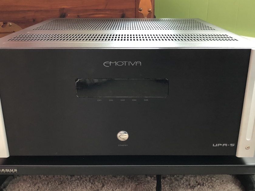 Emotiva UPA-5 Five-Channel Power Amplifier