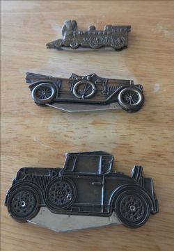 Vtg. Souvenir brass cars and train