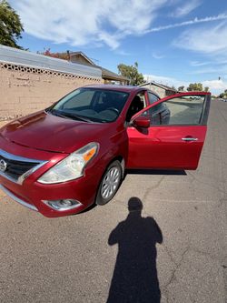 2016 Nissan versa sv