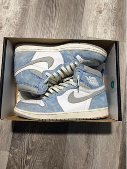Jordan 1 Hyper royal Size 9M used