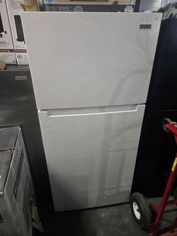 Vissani Refrigerator 45"H ×19" W ×19.4 D