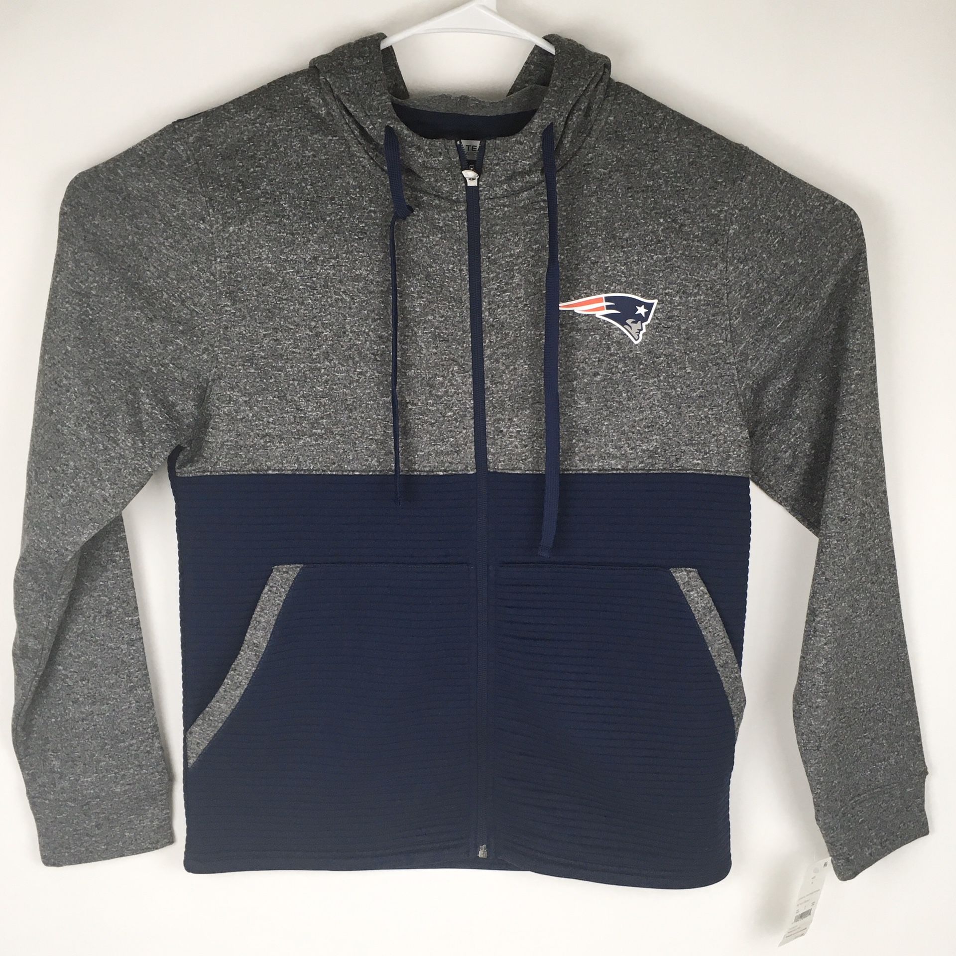 New Women’s Zip Up Fleece Sweatshirt With Hood NFL New England Patriots Small (Tarpon Springs)