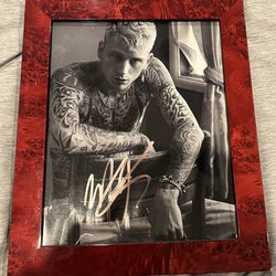 Signed Machine Gun Kelly Picture 