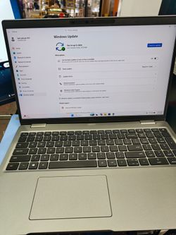 Dell Business latitude 5521 Intel i7vPRO-11850H