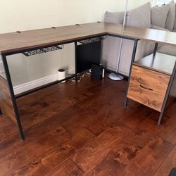 L-Desk (Option: w/ Standing Desk Converter)
