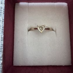 Diamond Ring.  Anillo con Diamante
