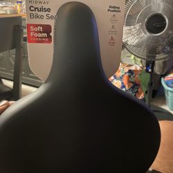 Schwinn Midway Cruise Bike Seat.