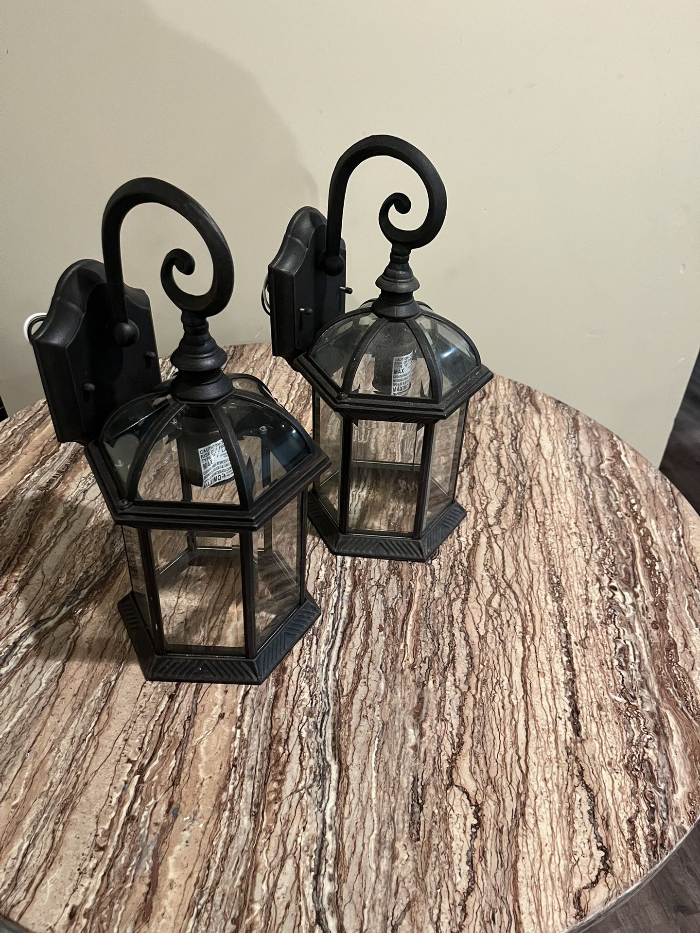 Light Fixtures