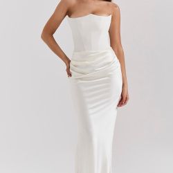 ✨ BRAND NEW House of CB “Persephone” Ivory Wedding Dress – Size Small ✨