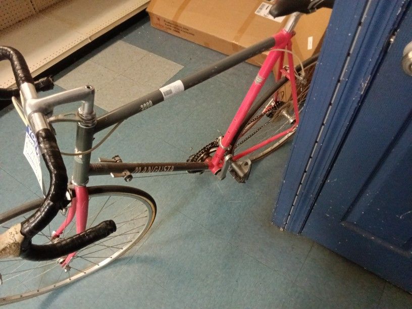 MONGOOSE MANGUSTA 3000 VINTAGE BICYCLE