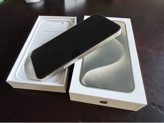 iPhone 15 Pro Natural Titanium 256gb