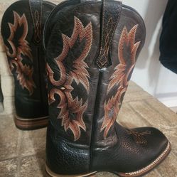 Ariat boots size 11 Men's 
