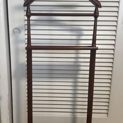 Men’s valet stand / men’s suit stand