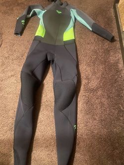 Roxy Women's Full Wetsuit 3/2mm Size 8