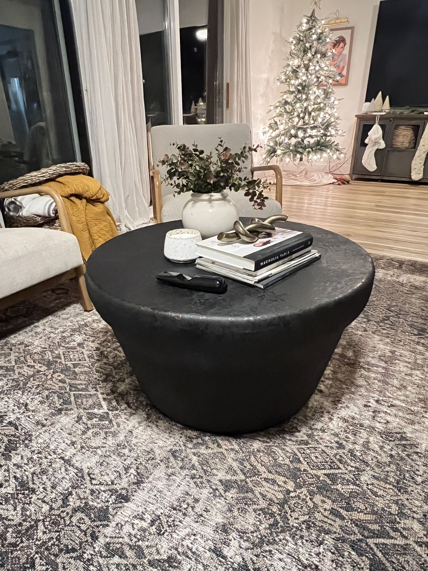 Round metal Industrial Coffee Table 