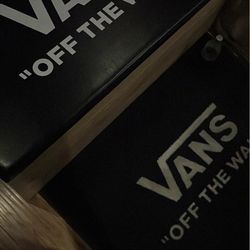 Vans off the wall bench