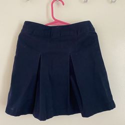 Cat & Jack -  Size 5 Girls Navy Blue Pleaded Skirt / Skort - School Uniform - Pre-owned - Great Condition - Durable Fabric 