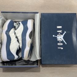 Jordan’s Retro 11s Low Tops Size 9